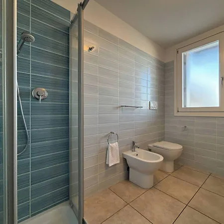 Relaxing Flat With Swimming Pool And Parking Lägenhet